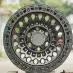 Durable 6 Holes Gunmetal Black Painting off-Road Car Wheel for 4X4 SUV - Image 3